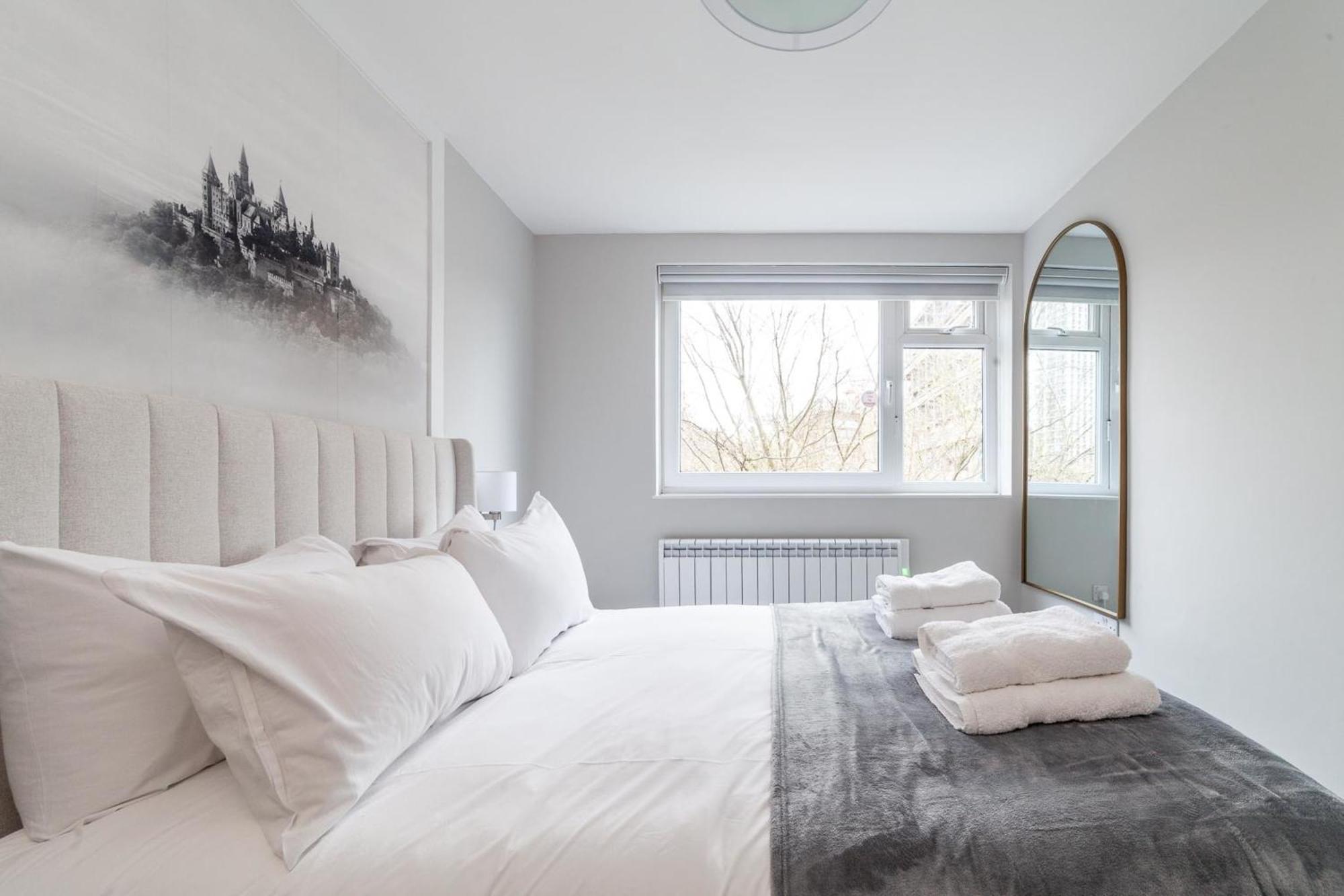 Excellent 3-Bed Flat In Elephant & Castle Londen Buitenkant foto